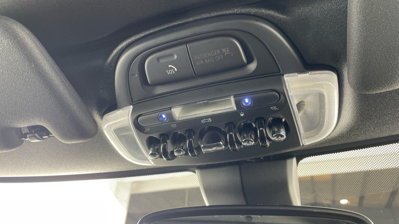 MINI Cooper 2.0 C Classic 2dr Auto Petrol Convertible